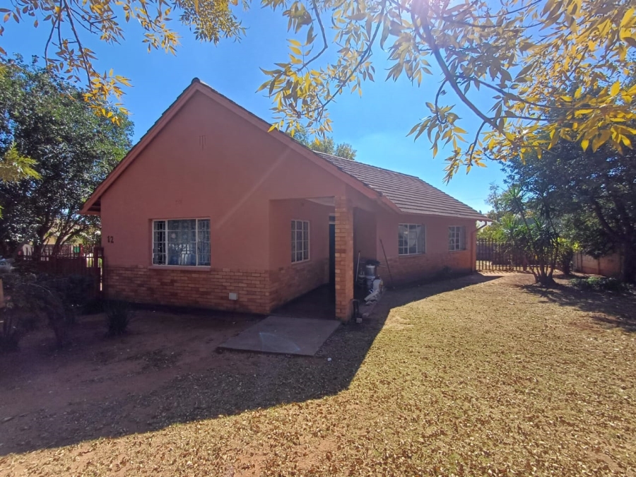 3 Bedroom Property for Sale in Stilfontein North West